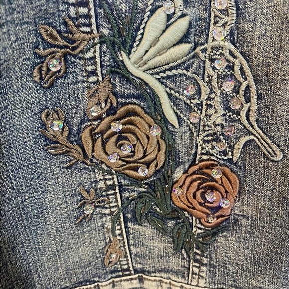 Daniel Original Design Embellished Embroidered Denim Jacket NWOT size M - Picture 4 of 9